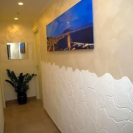 فندق مبيت وإفطار Le Torri Aragonesi نابولي