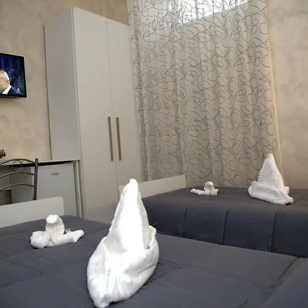 فندق مبيت وإفطار Le Torri Aragonesi 3*