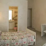 Le Torri Aragonesi Oda ve Kahvaltı Napoli