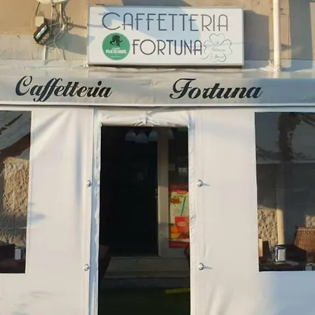 Le Torri Aragonesi 3* Napels